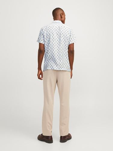 Skjorta - JPRBLULINCOLN PRINT RESORT SHIRT